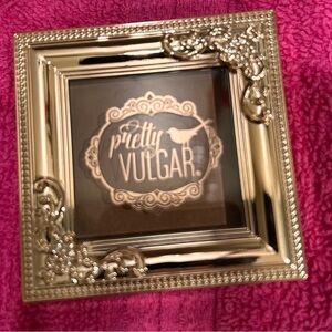 Pretty Vulgar Bronzed B/113•bronze mannikn